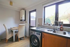 Kitchen / Diner- click for photo gallery